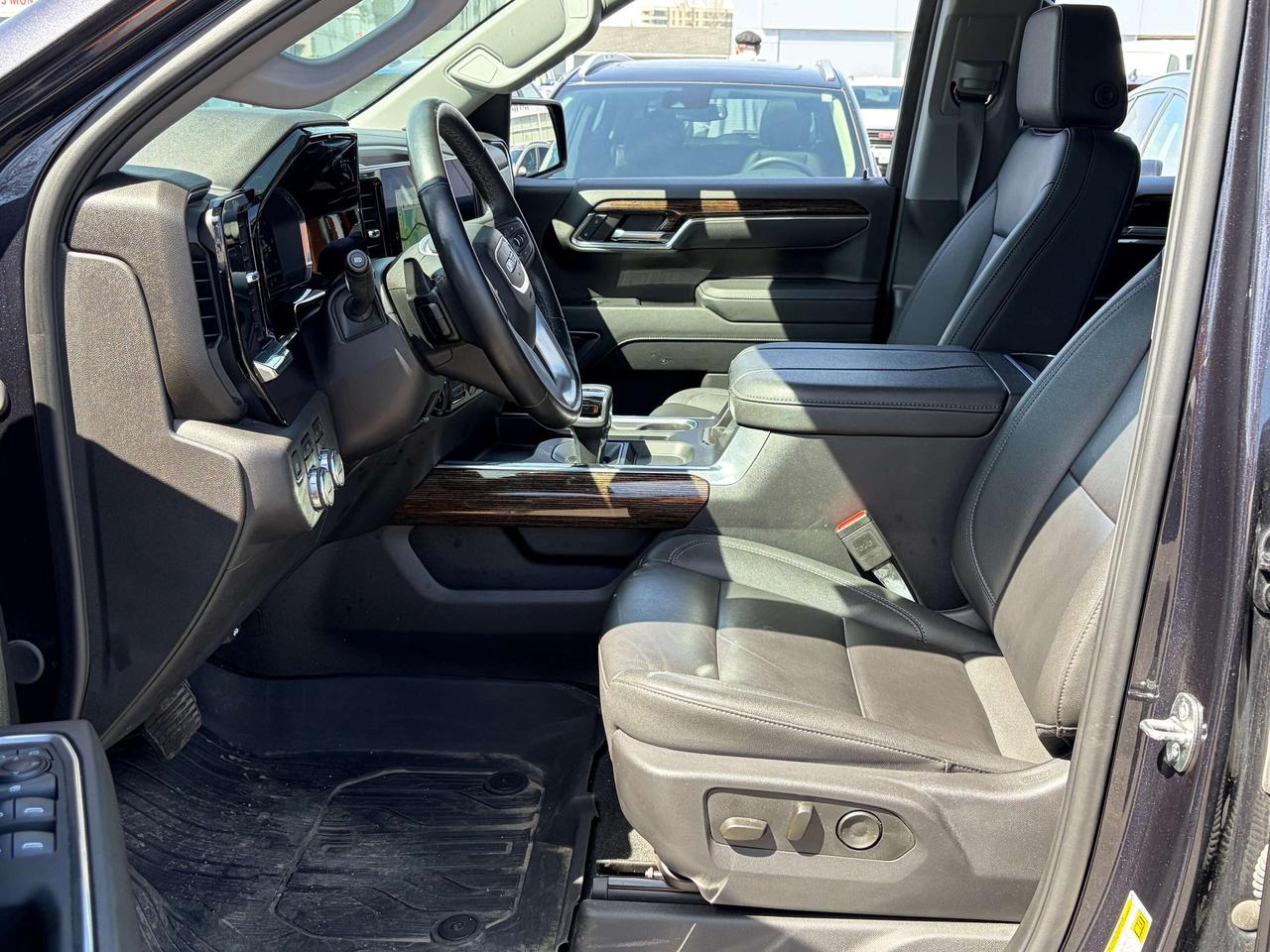 2024 GMC Sierra 1500 ELEVATION Photo