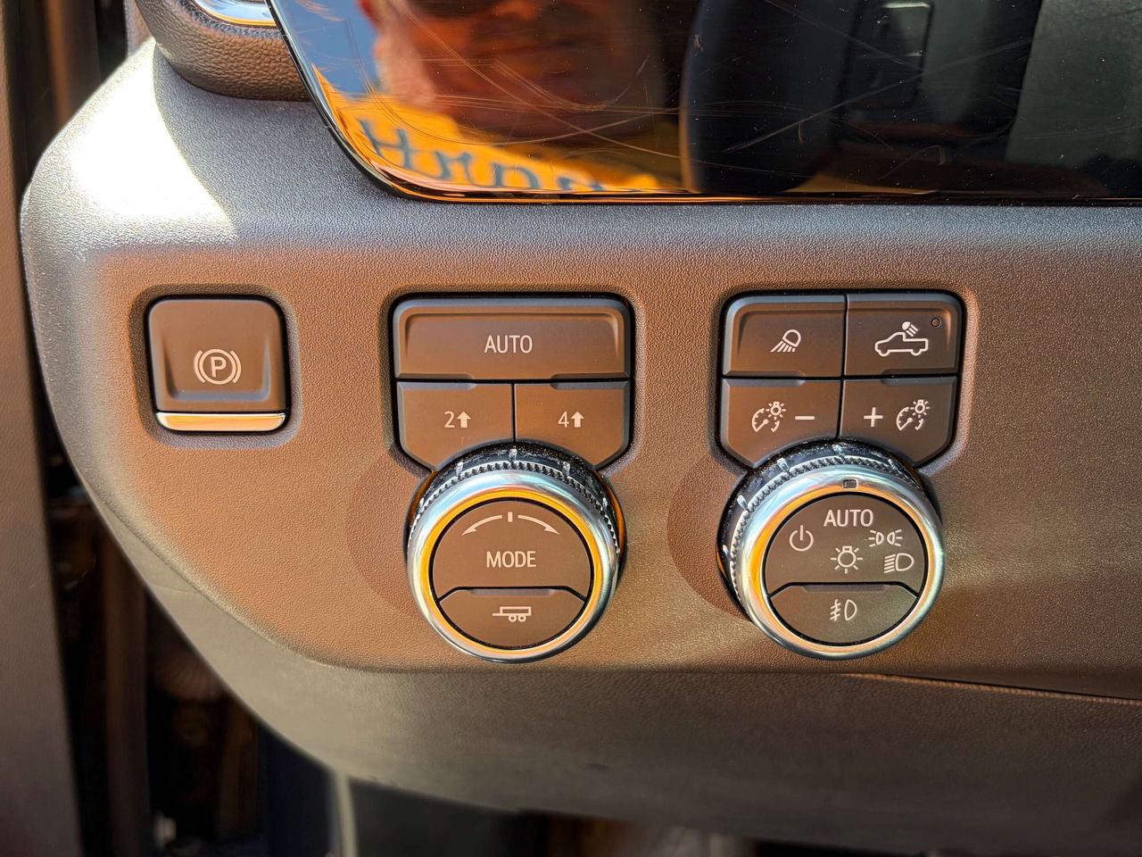 2024 GMC Sierra 1500 ELEVATION Photo