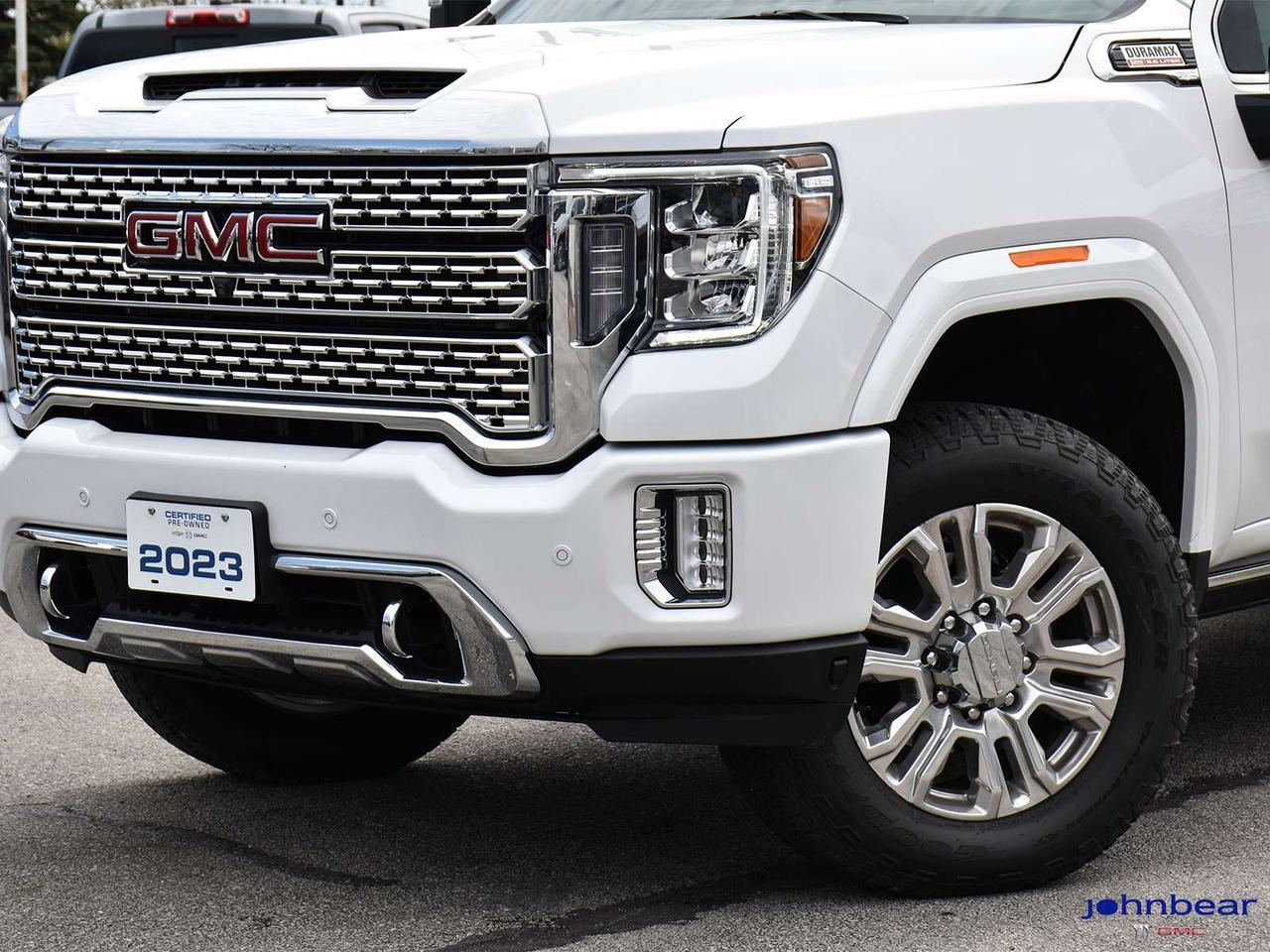 2023 GMC Sierra 3500HD Denali Photo