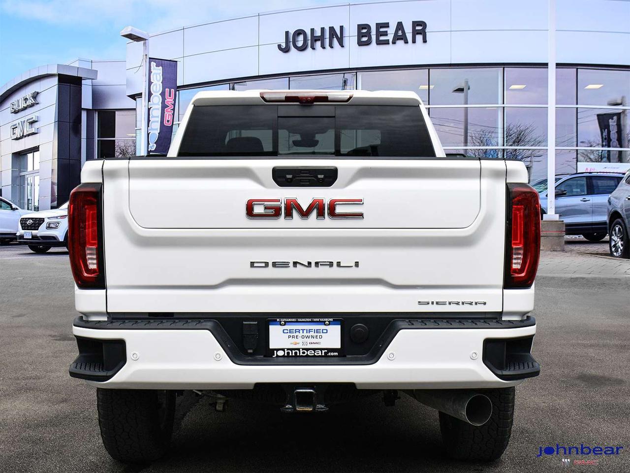2023 GMC Sierra 3500HD Denali Photo