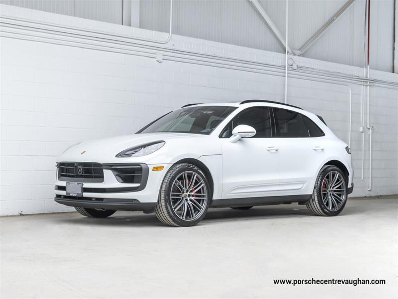 2024 Porsche Macan  Photo