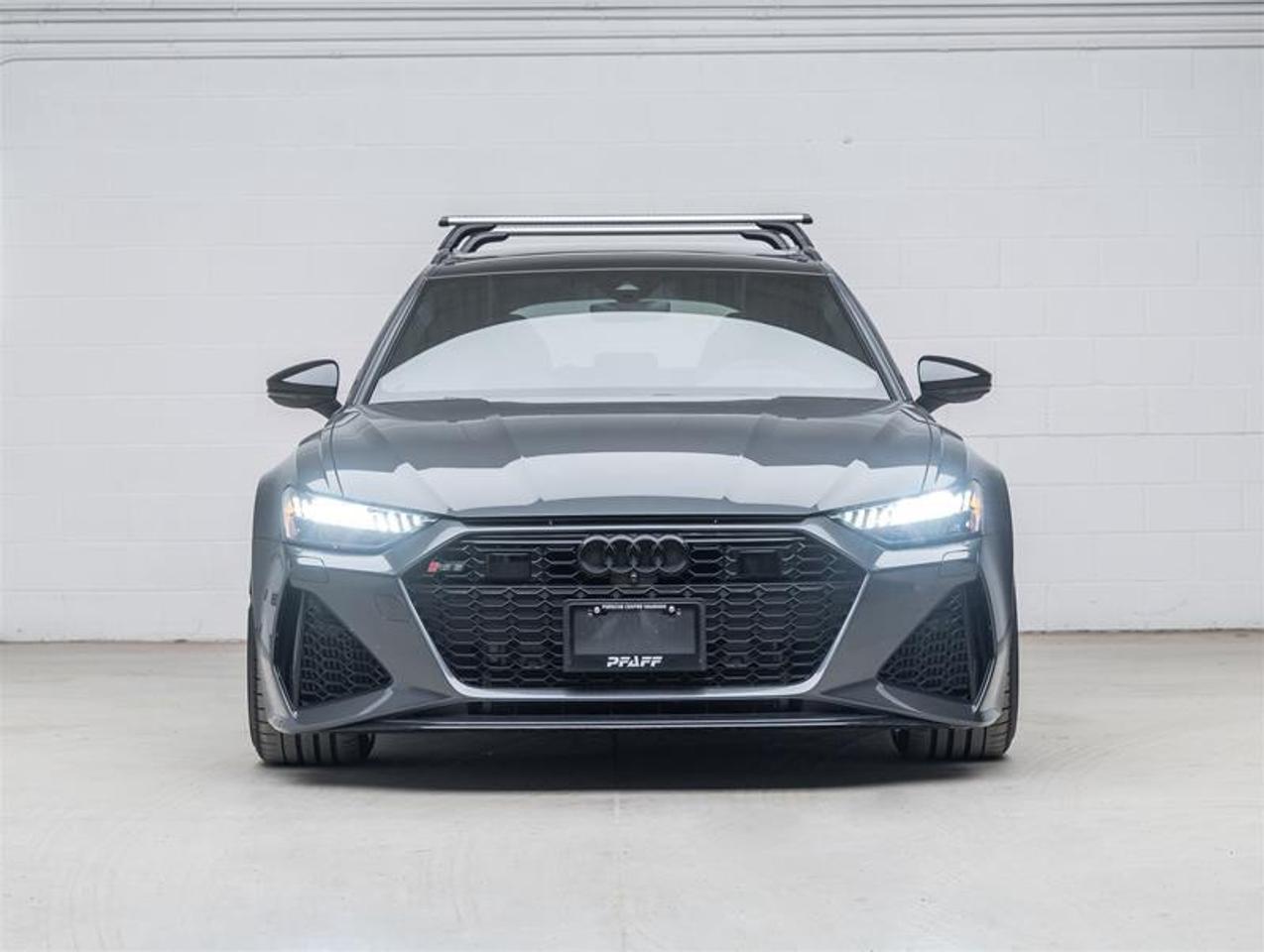 2022 Audi RS 6 Avant  Photo