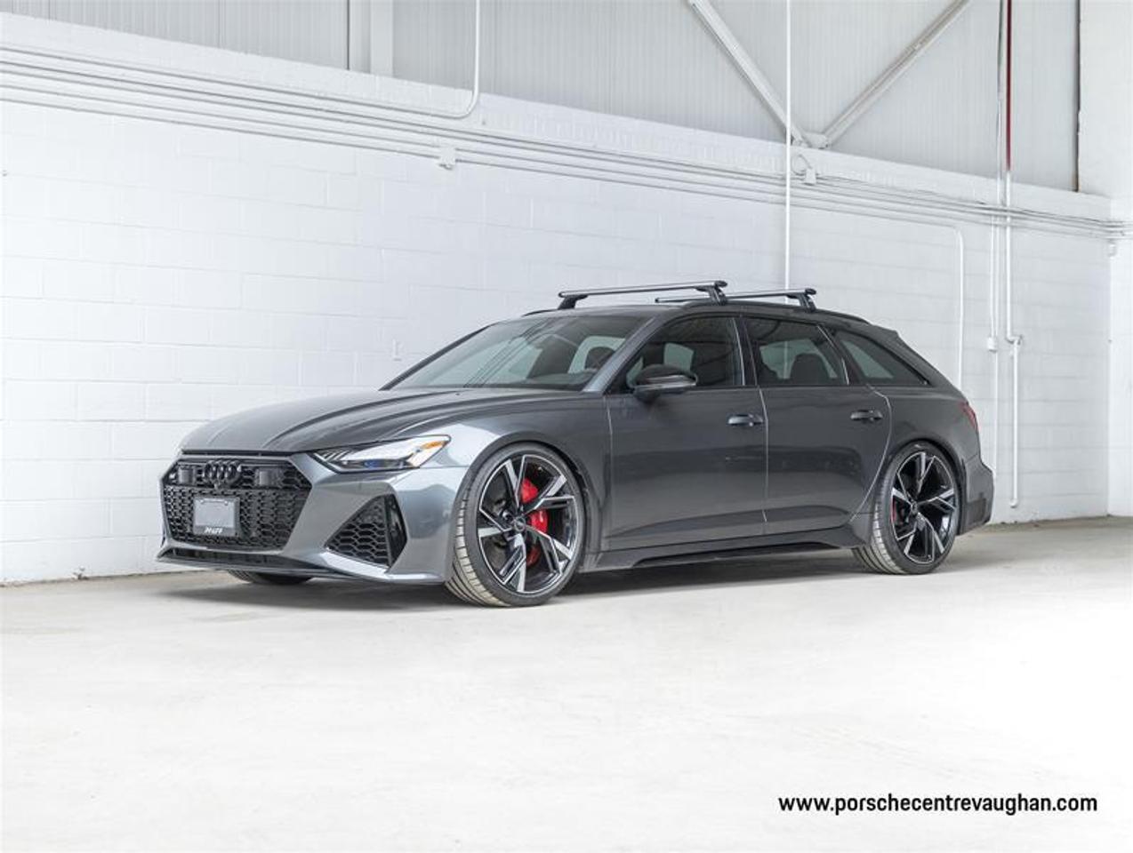 2022 Audi RS 6 Avant  Photo0