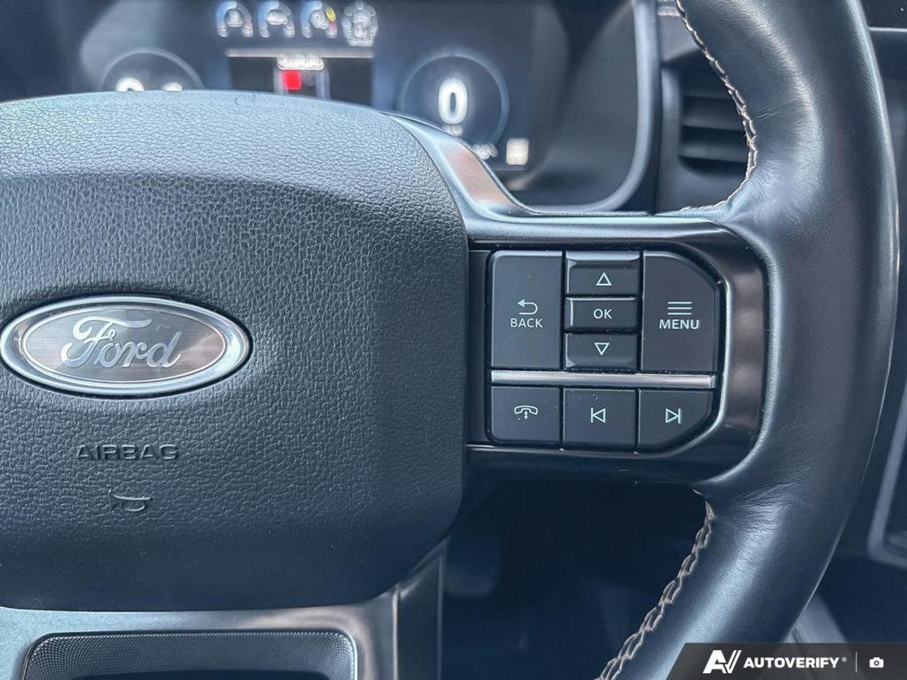 2023 Ford Expedition Platinum   LTHR   MOONROOF   HTD SEATS Photo