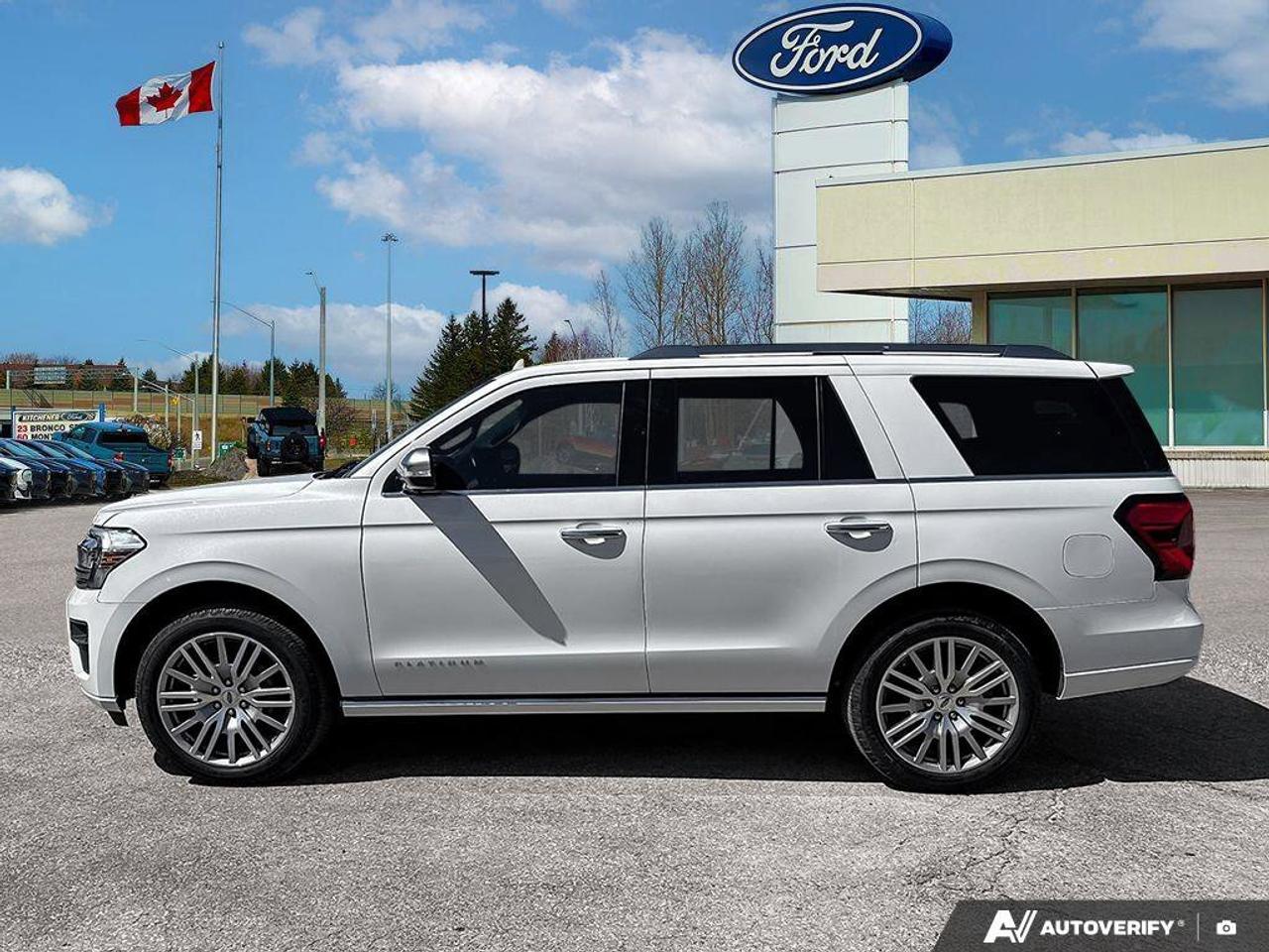 2023 Ford Expedition Platinum   LTHR   MOONROOF   HTD SEATS Photo