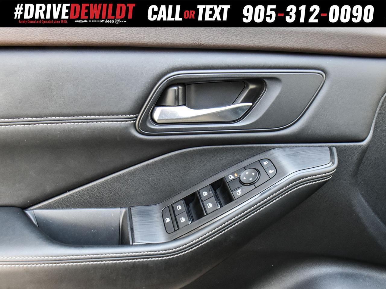 2023 Nissan Rogue SV MIDNIGHT EDITION   MOONROOF   LEATHER SEATS Photo