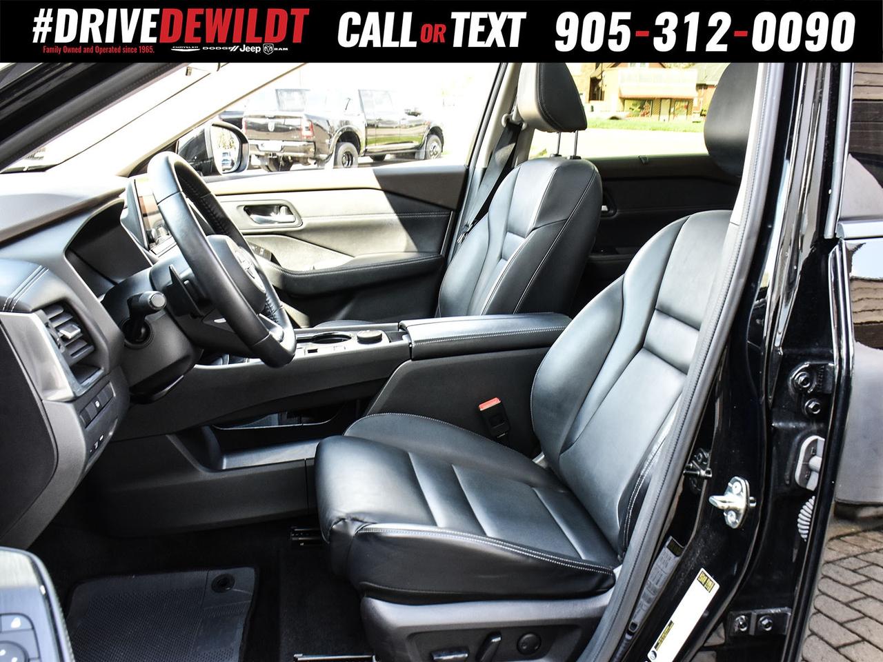 2023 Nissan Rogue SV MIDNIGHT EDITION   MOONROOF   LEATHER SEATS Photo