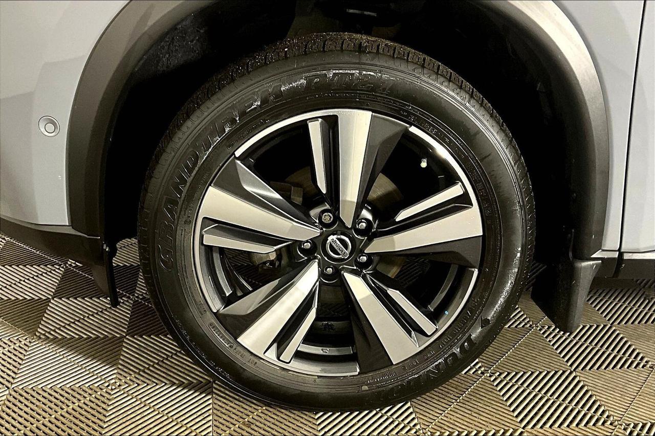 2021 Nissan Rogue AWD Platinum Photo