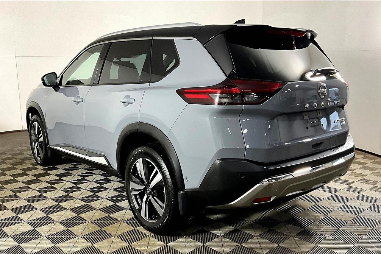 2021 Nissan Rogue AWD Platinum Photo