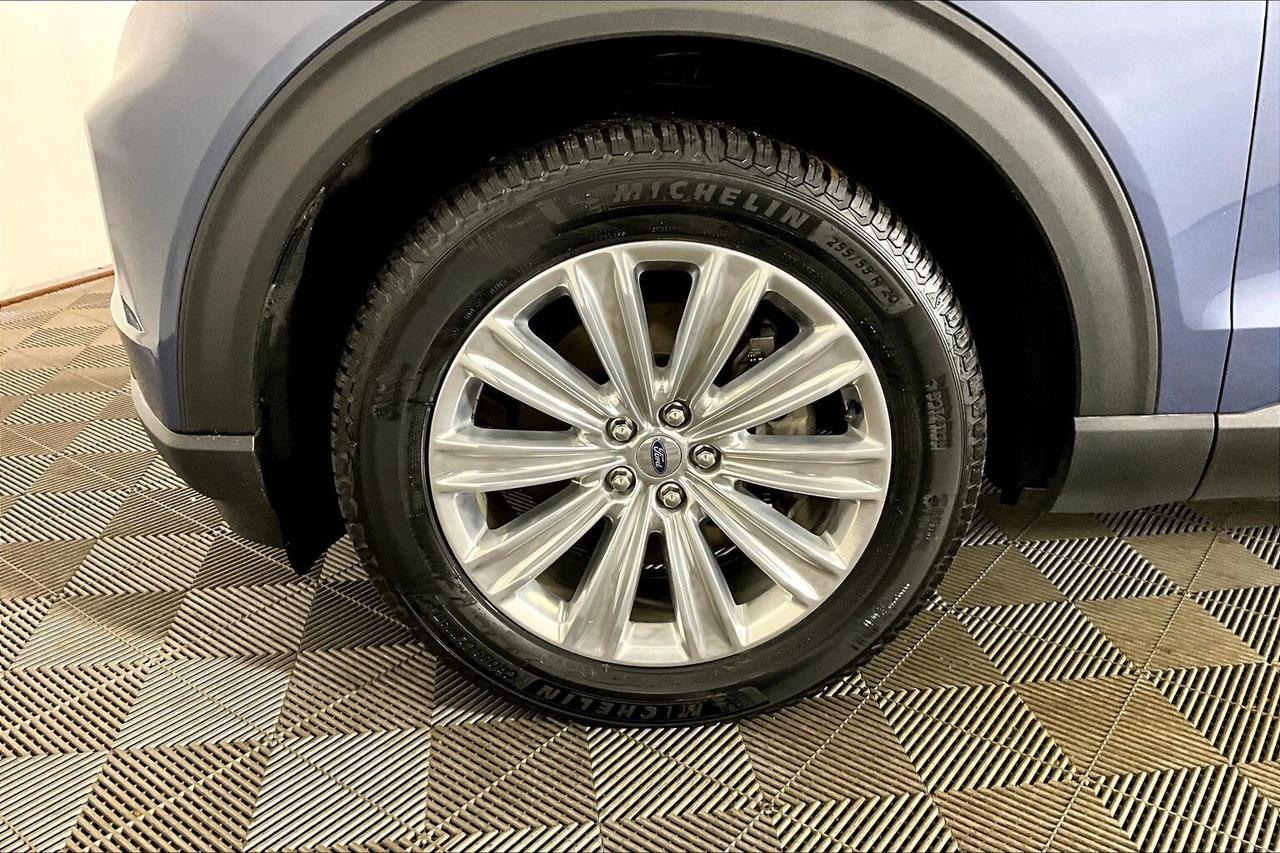 2021 Ford Explorer Limited 4WD Photo