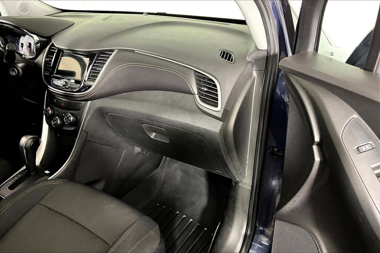 2018 Chevrolet Trax AWD 4dr LT Photo