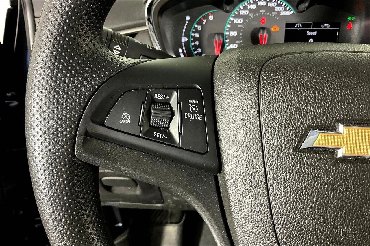 2018 Chevrolet Trax AWD 4dr LT Photo