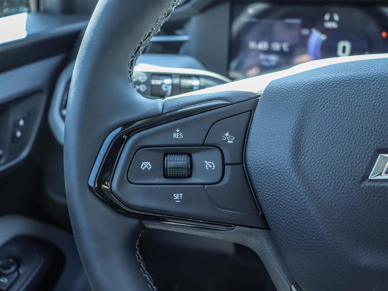 2027 Chevrolet Bolt FWD 4dr LT Photo