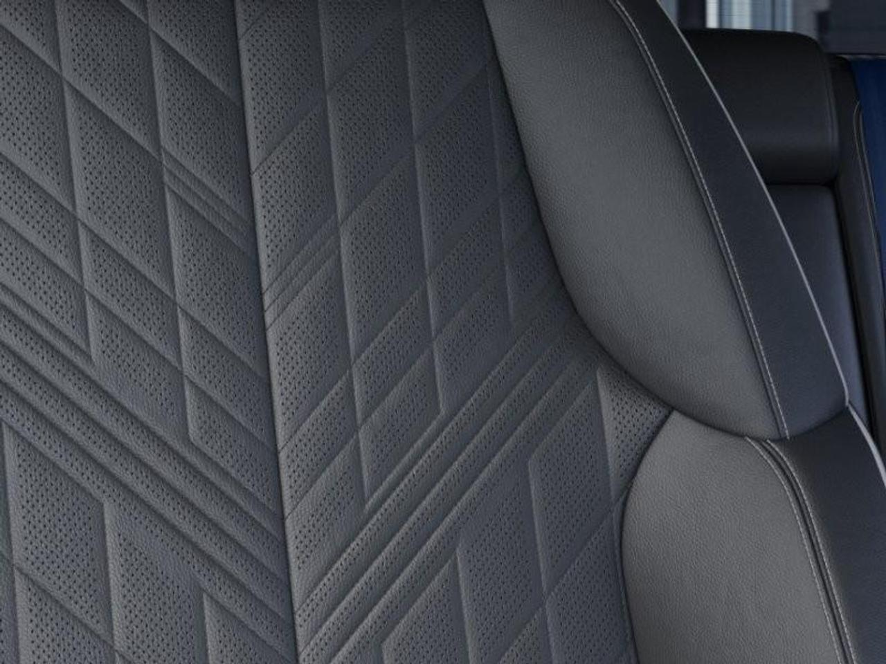 2026 Cadillac OPTIQ V-Series 4dr Photo