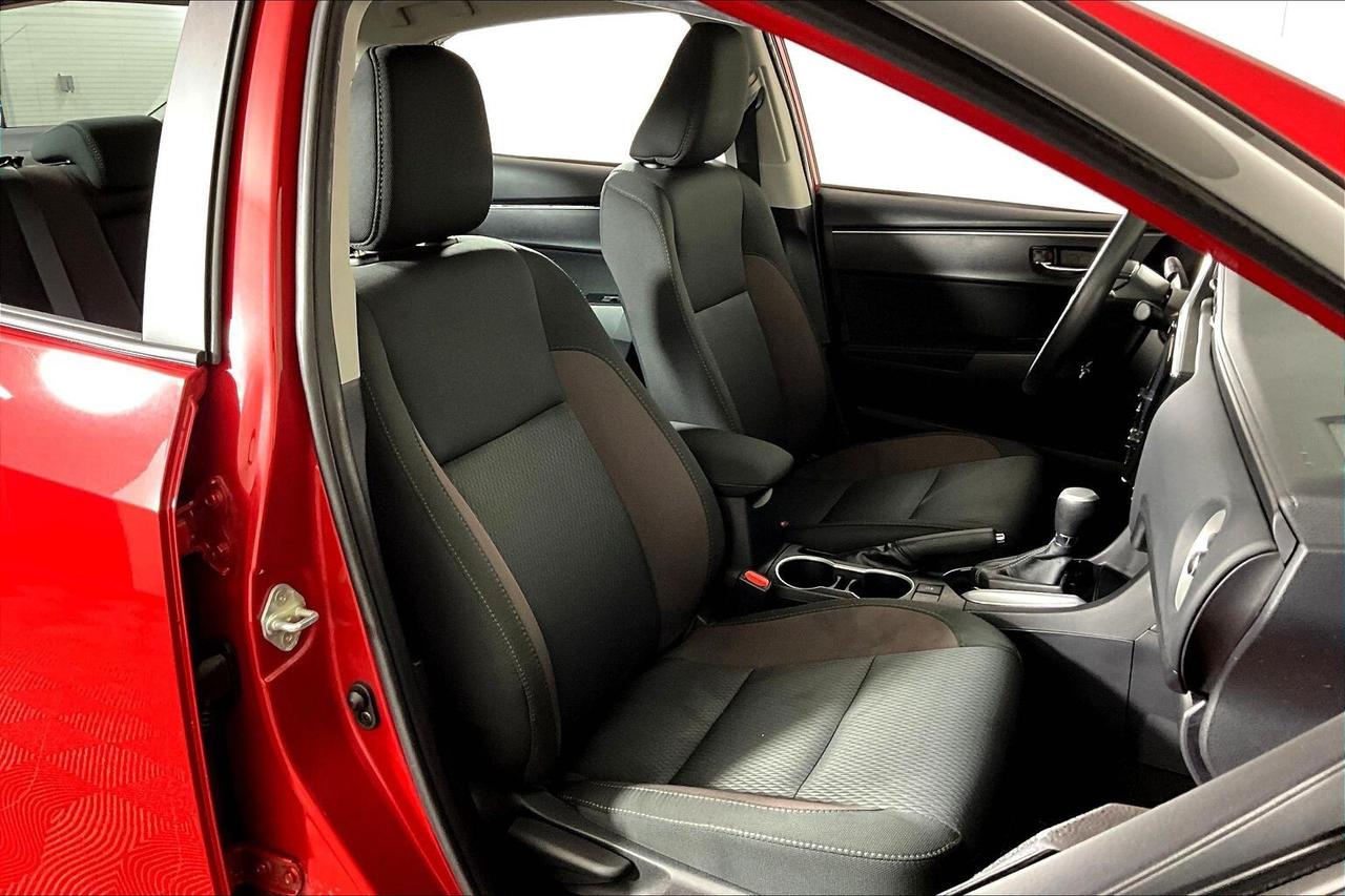 2019 Toyota Corolla LE CVT Photo
