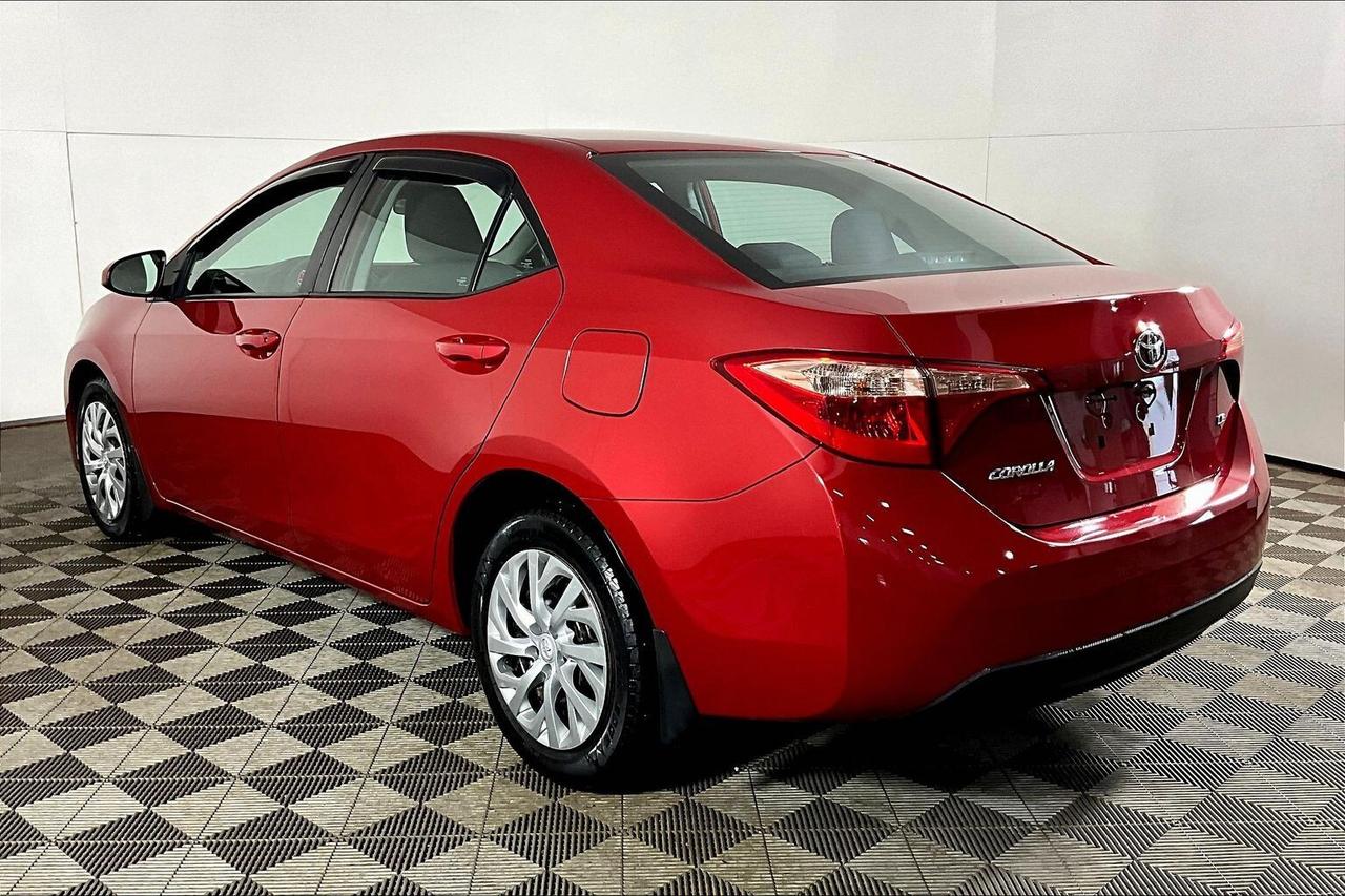 2019 Toyota Corolla LE CVT Photo