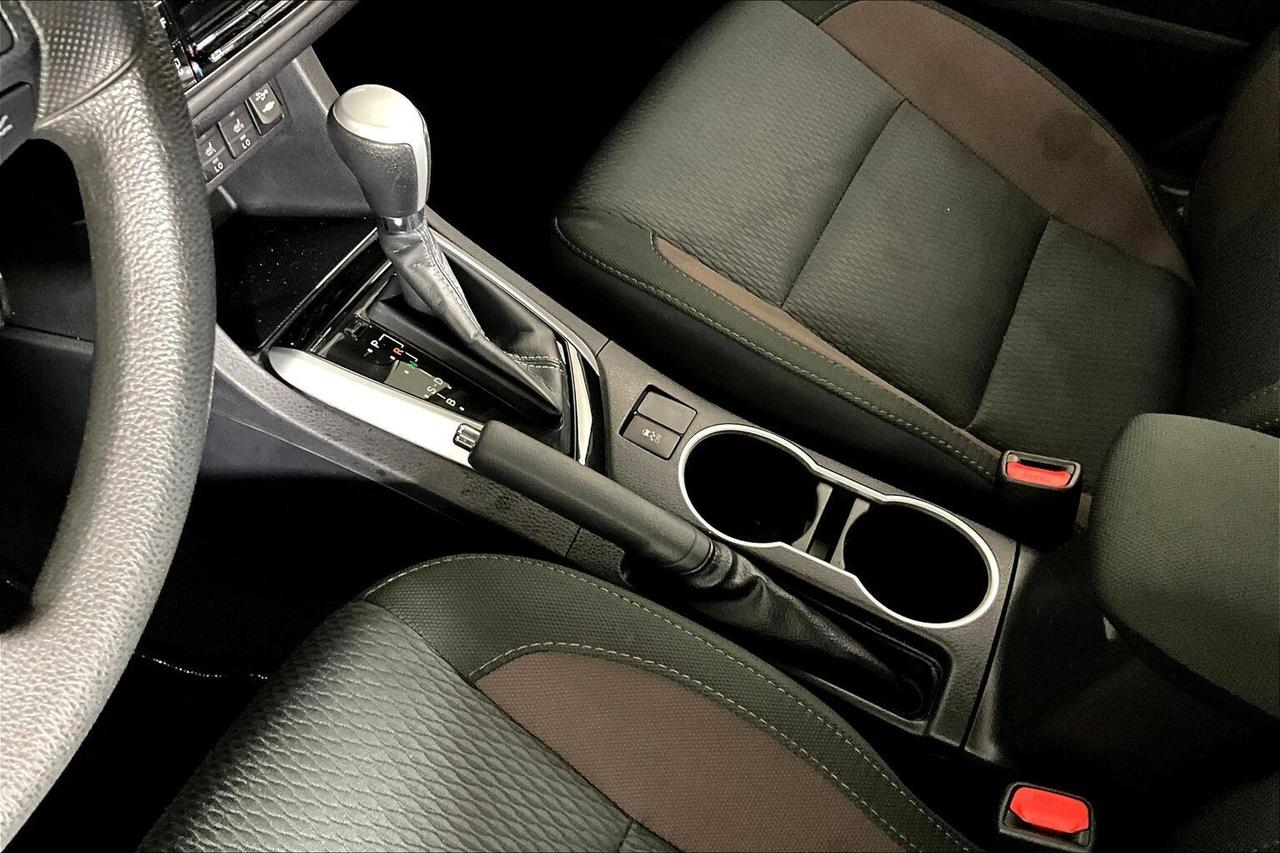 2019 Toyota Corolla LE CVT Photo