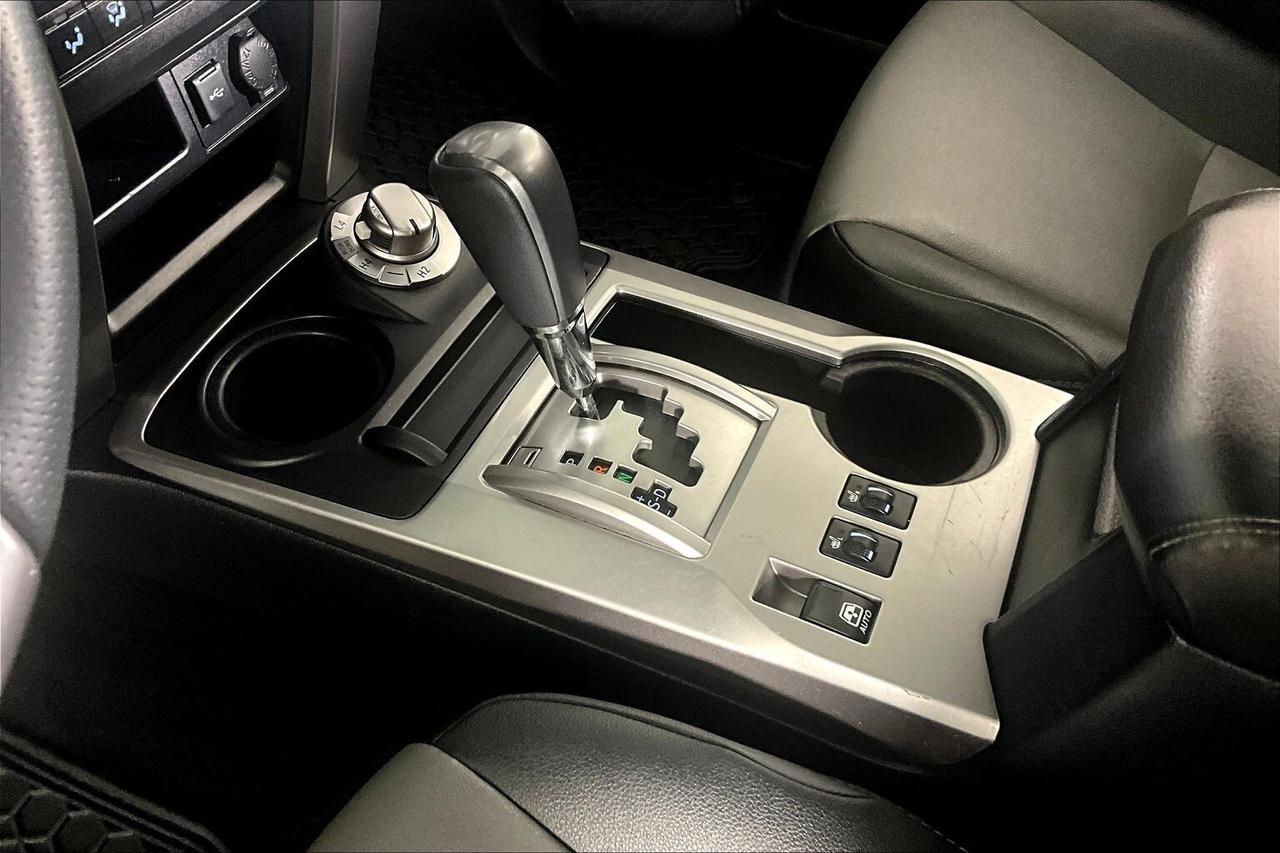 2021 Toyota 4Runner 4WD Photo