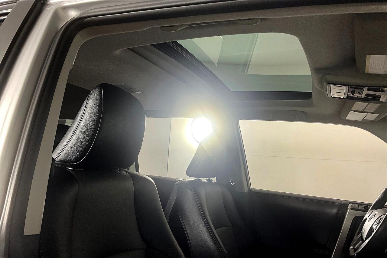 2021 Toyota 4Runner 4WD Photo