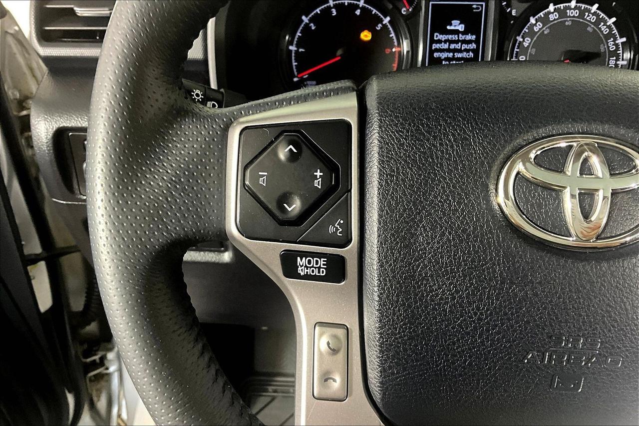 2021 Toyota 4Runner 4WD Photo