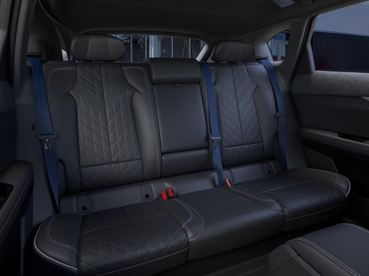 2026 Cadillac OPTIQ V-Series 4dr Photo