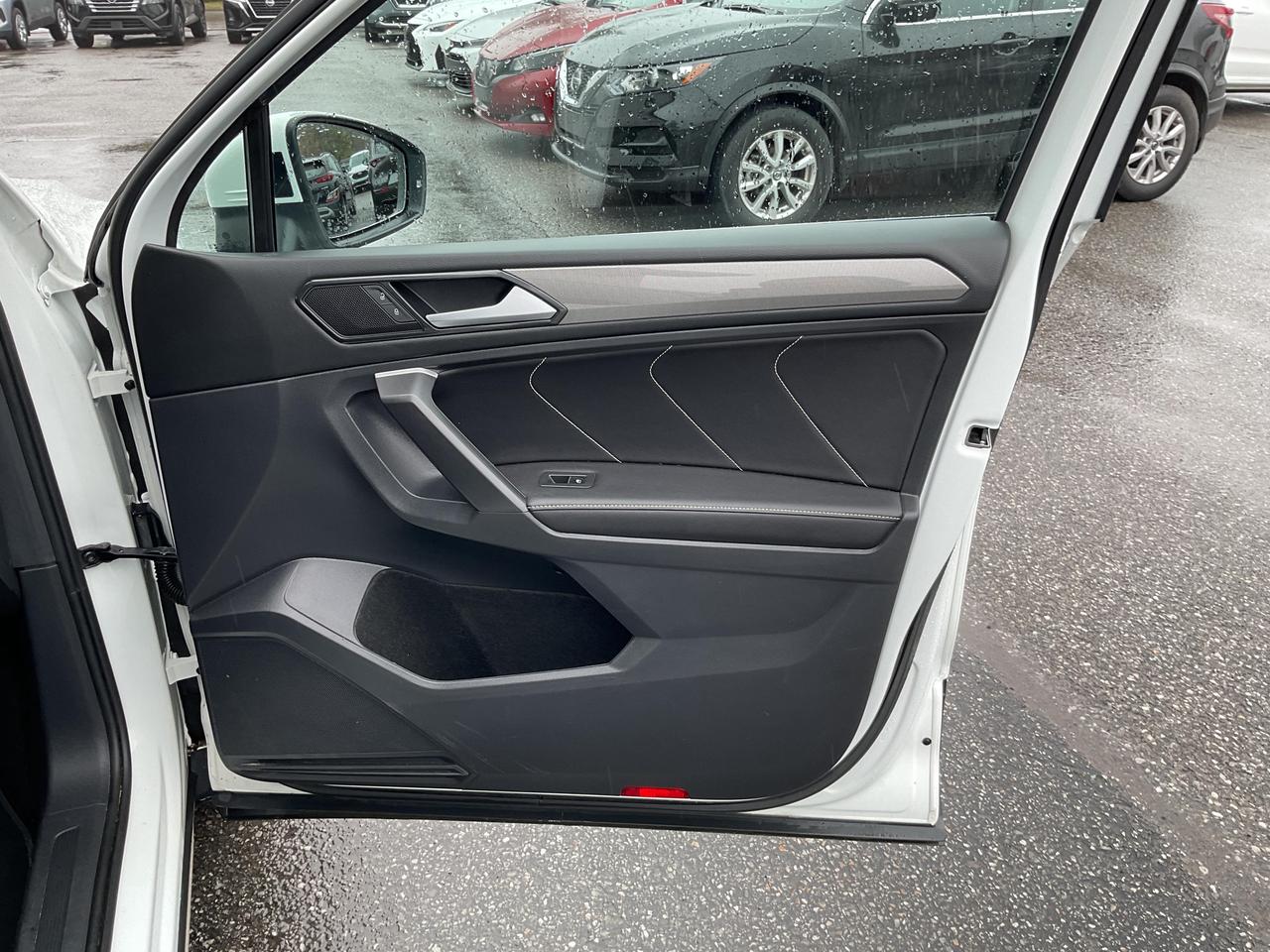 2024 Volkswagen Tiguan Comfortline 4dr All-wheel Drive 4MOTION Photo