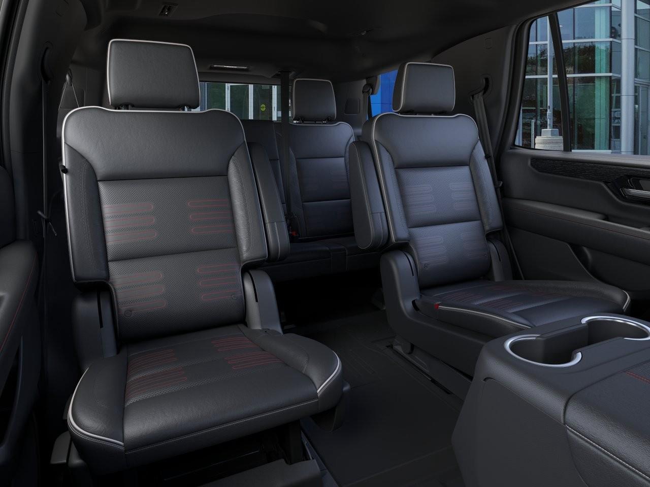 2026 GMC Yukon AT4 Ultimate 4dr 4x4 Photo