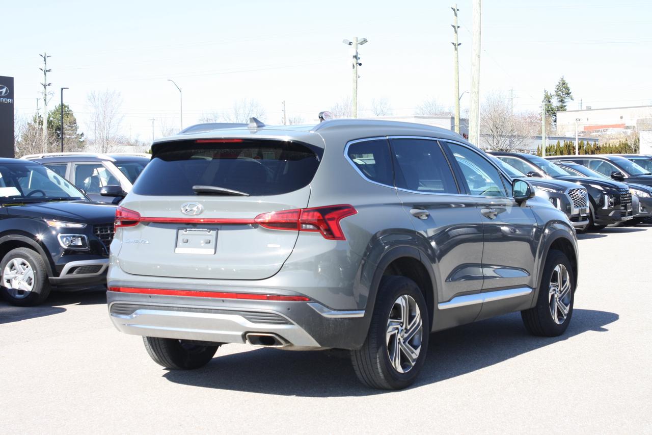 2023 Hyundai Santa Fe Preferred AWD Photo3