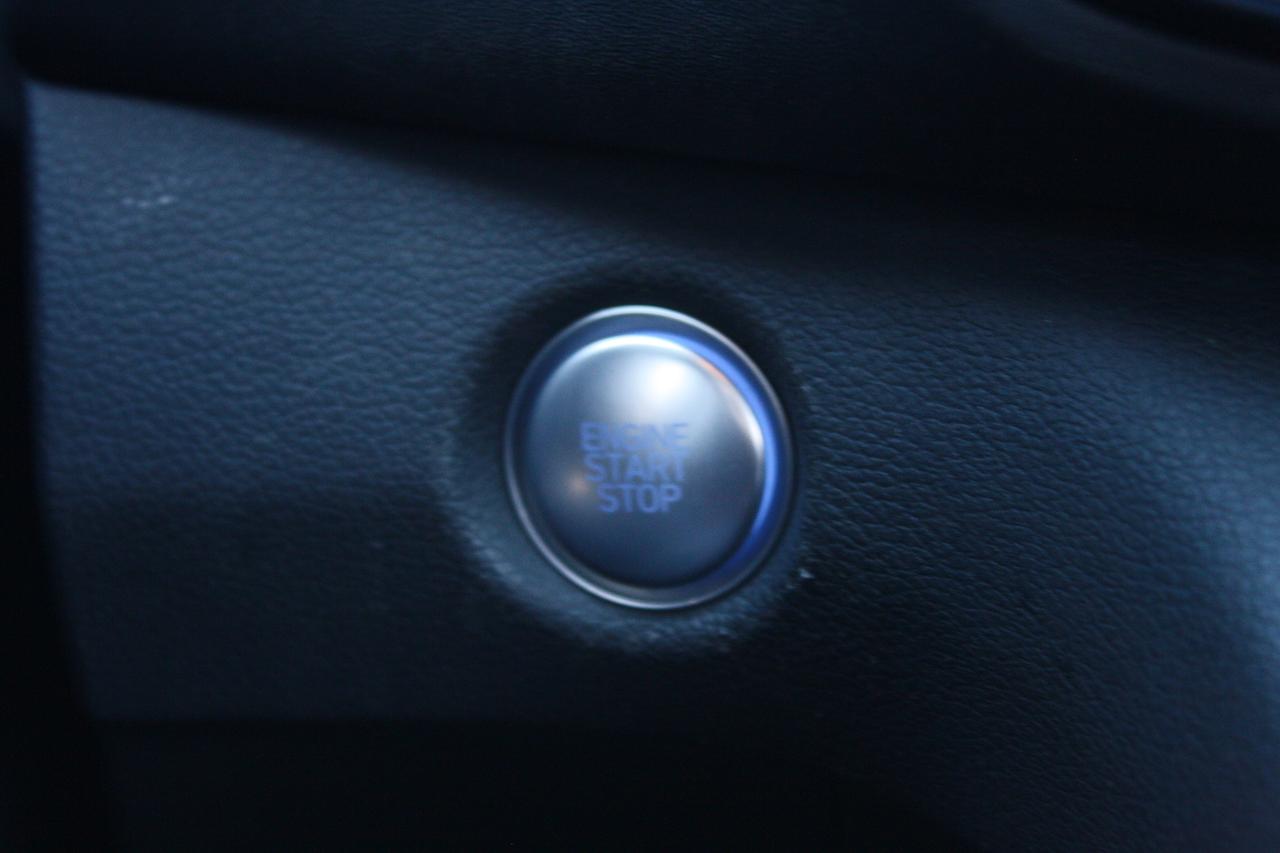 2023 Hyundai Santa Fe Preferred AWD Photo