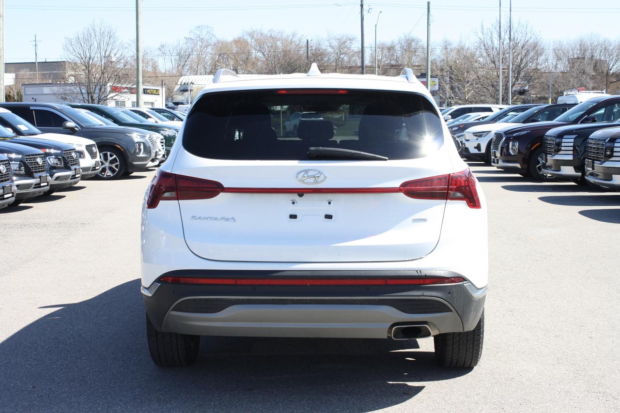 2023 Hyundai Santa Fe Preferred AWD Photo