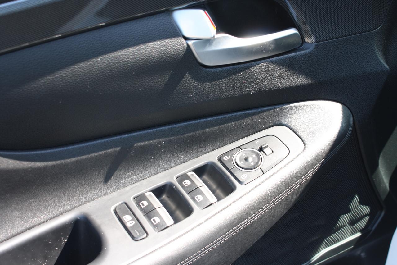 2023 Hyundai Santa Fe Preferred AWD Photo