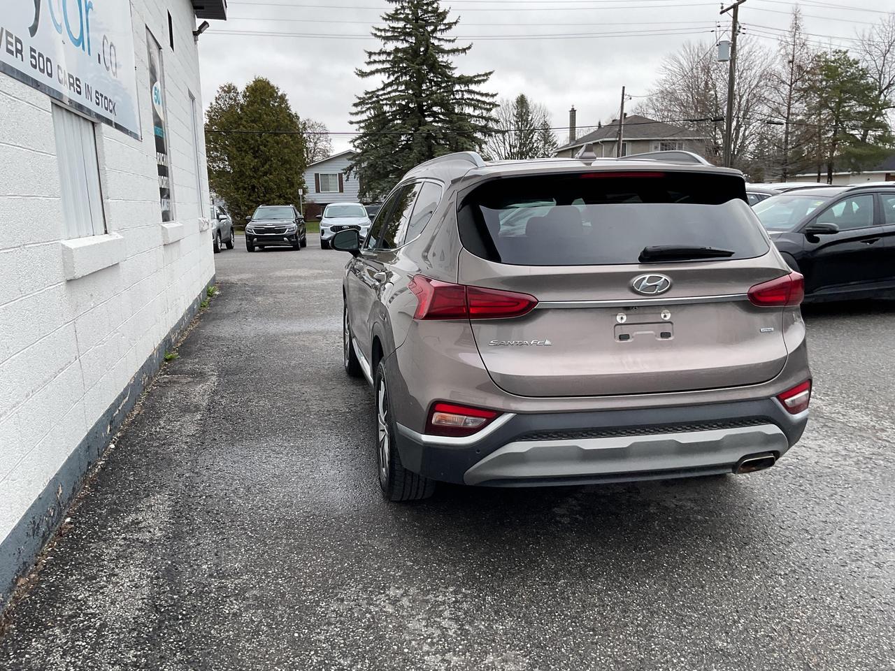 2020 Hyundai Santa Fe  Photo0