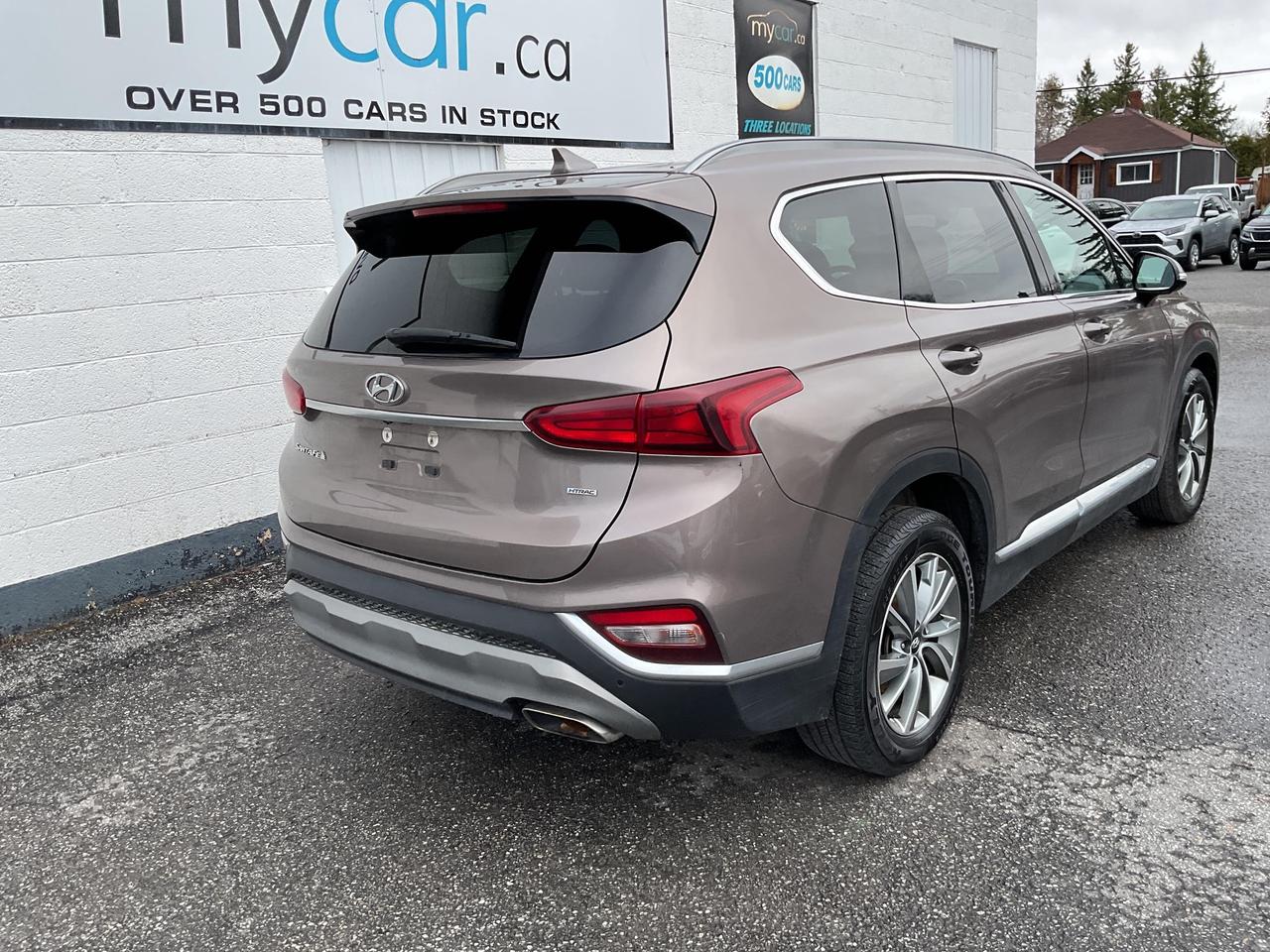 2020 Hyundai Santa Fe  Photo