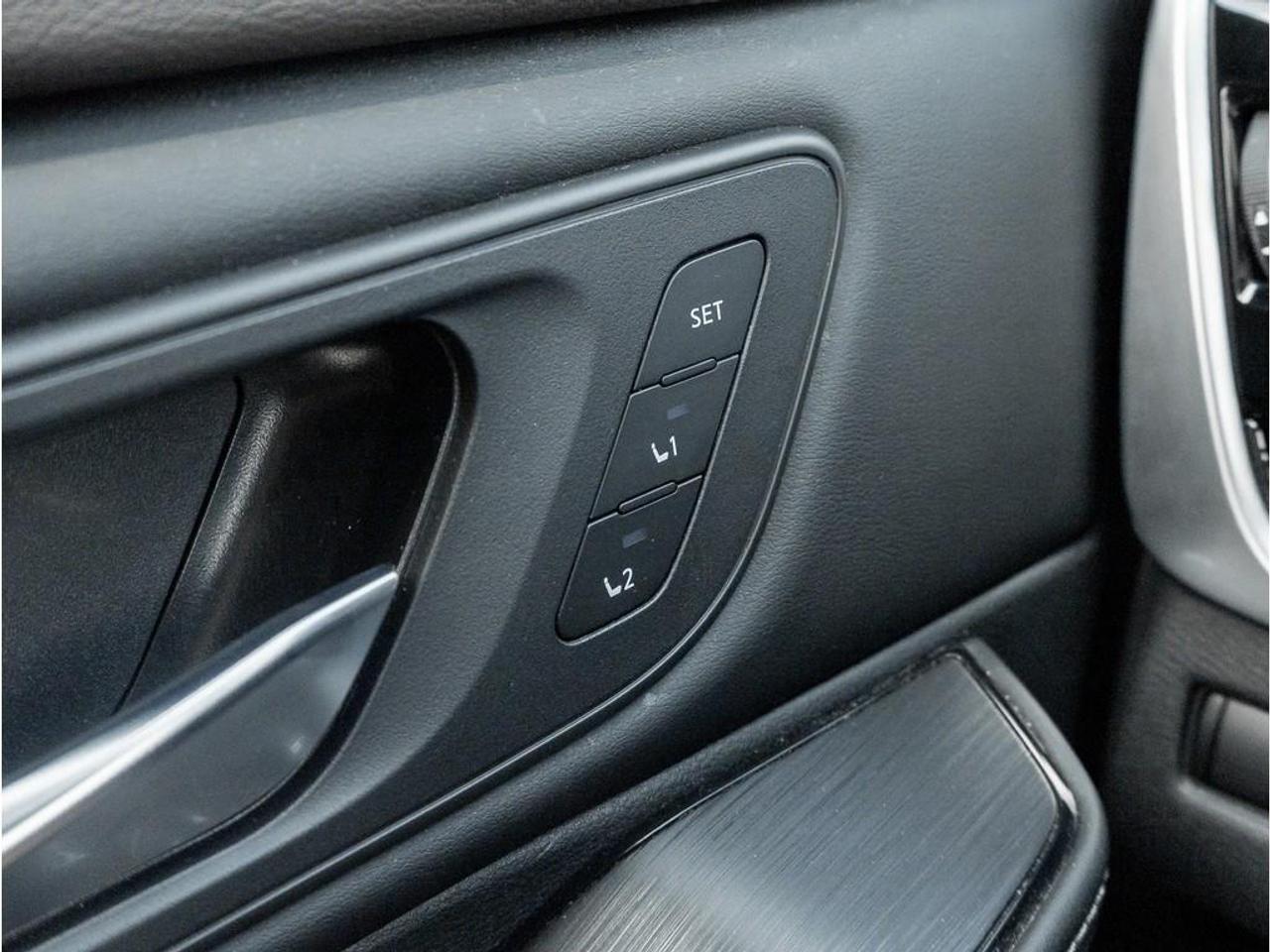 2023 Nissan Rogue SL 4dr All-Wheel Drive Sport Utility Photo