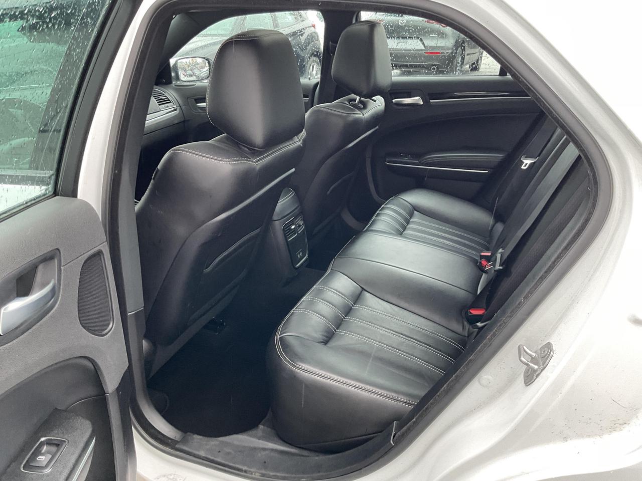 2022 Chrysler 300 S 4dr Rear-wheel Drive Sedan Photo