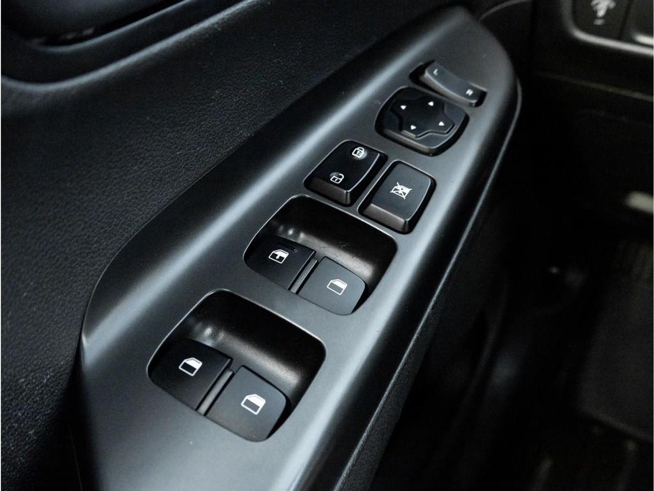 2020 Hyundai KONA 2.0L Essential 4dr Front-Wheel Drive Photo