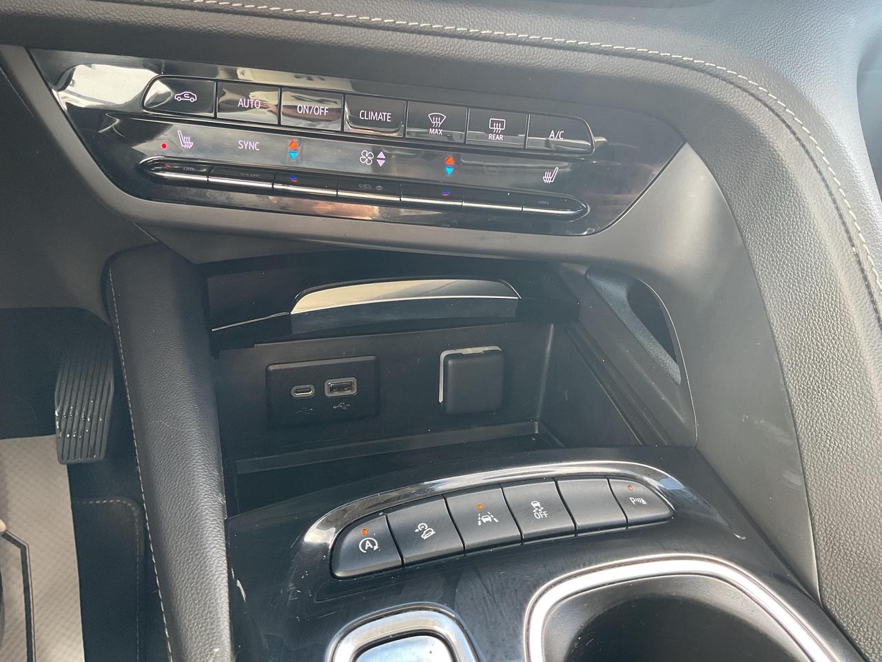 2023 Buick Envision Essence All-Wheel Drive Photo