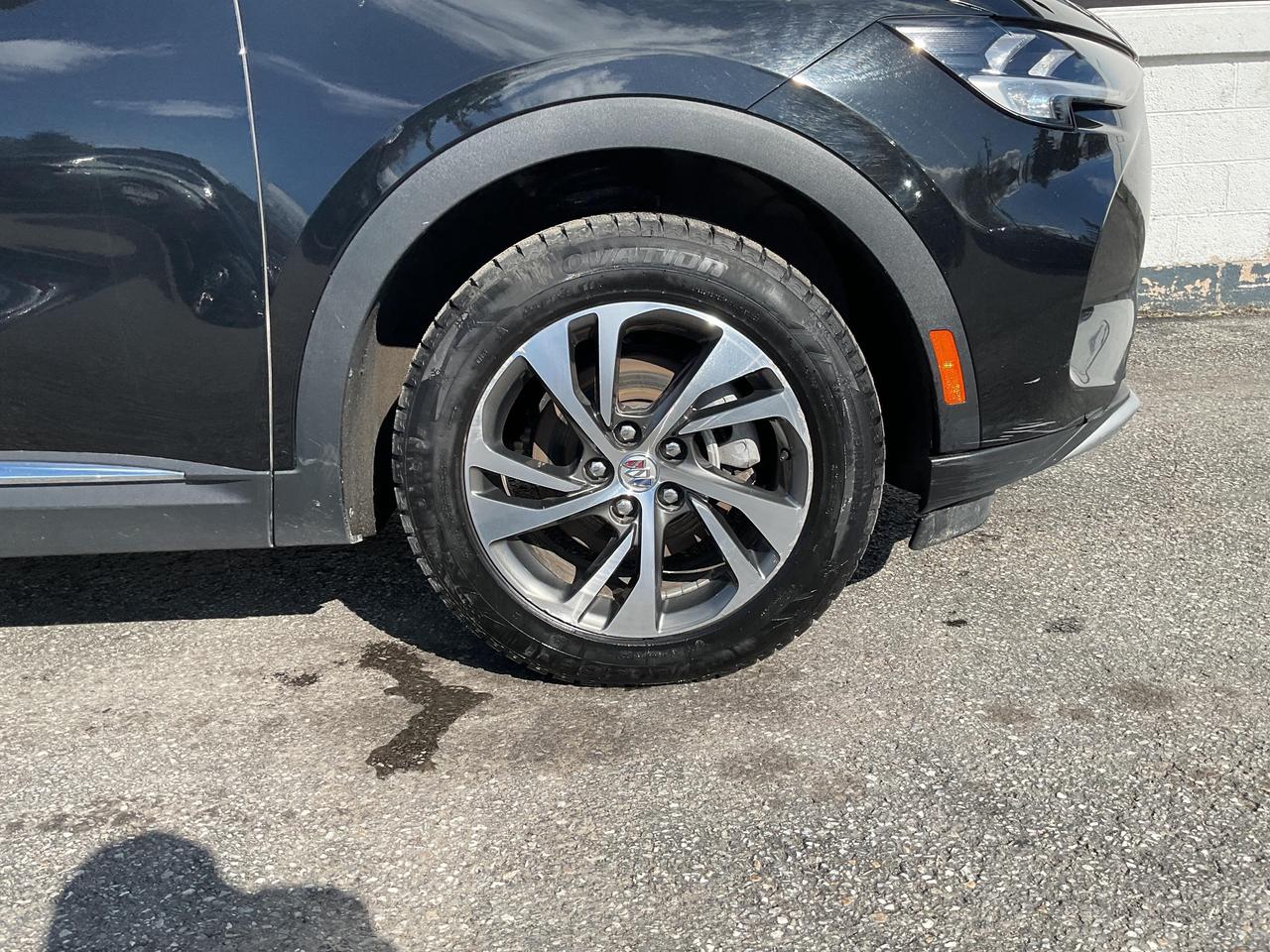 2023 Buick Envision Essence All-Wheel Drive Photo