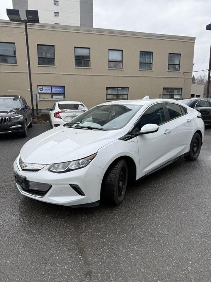 2018 Chevrolet Volt Premier 4dr Hatchback Photo