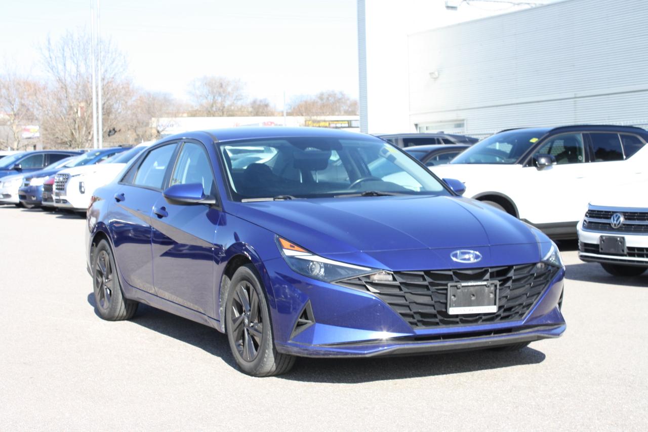 2021 Hyundai Elantra Preferred IVT Photo