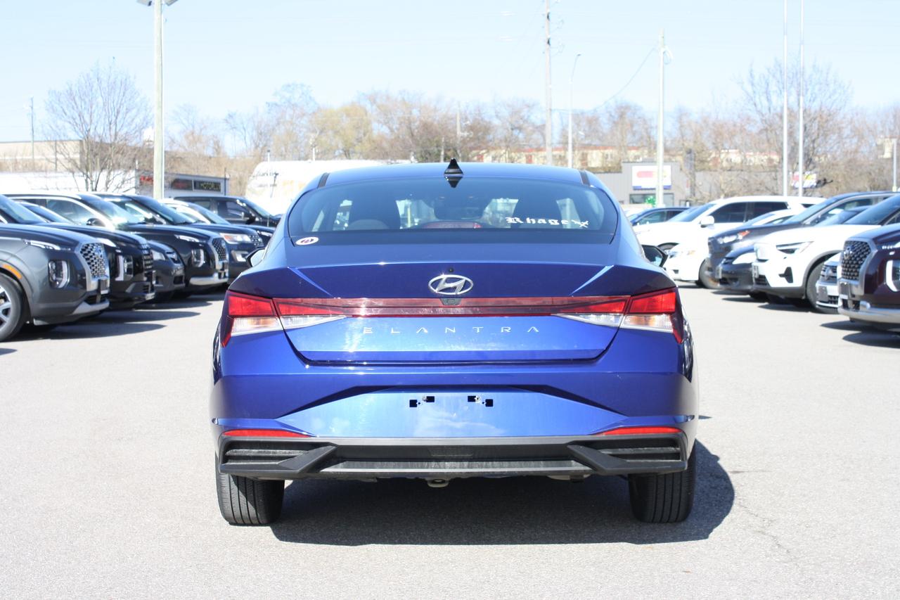 2021 Hyundai Elantra Preferred IVT Photo