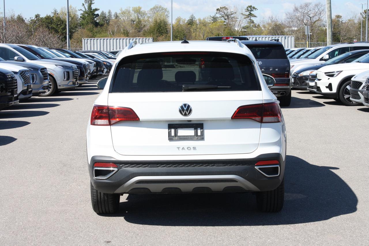 2024 Volkswagen Taos Comfortline FWD Photo