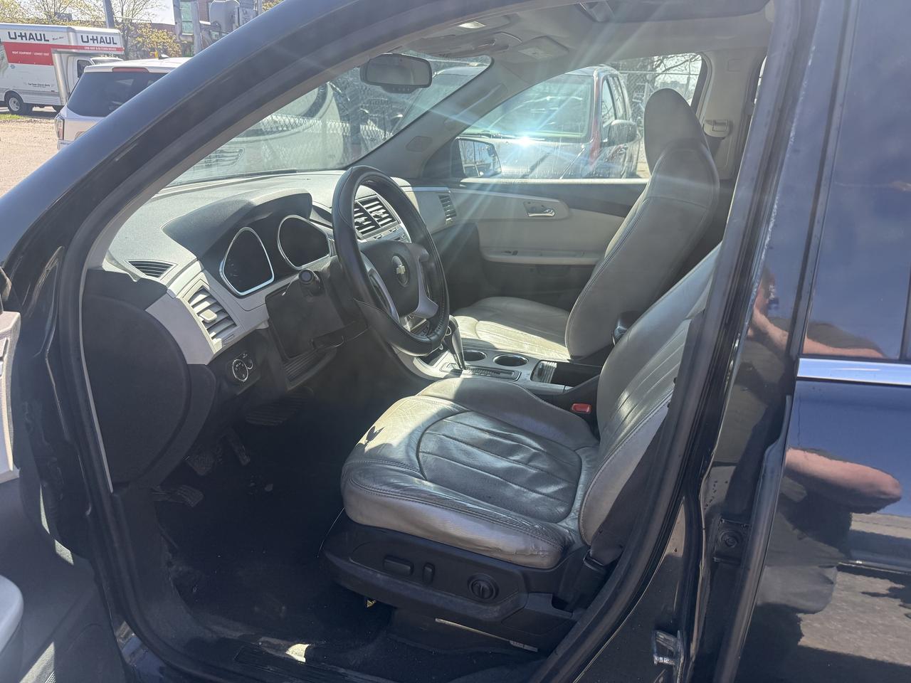2009 Chevrolet Traverse *** BLOWOUT SALE *** Photo