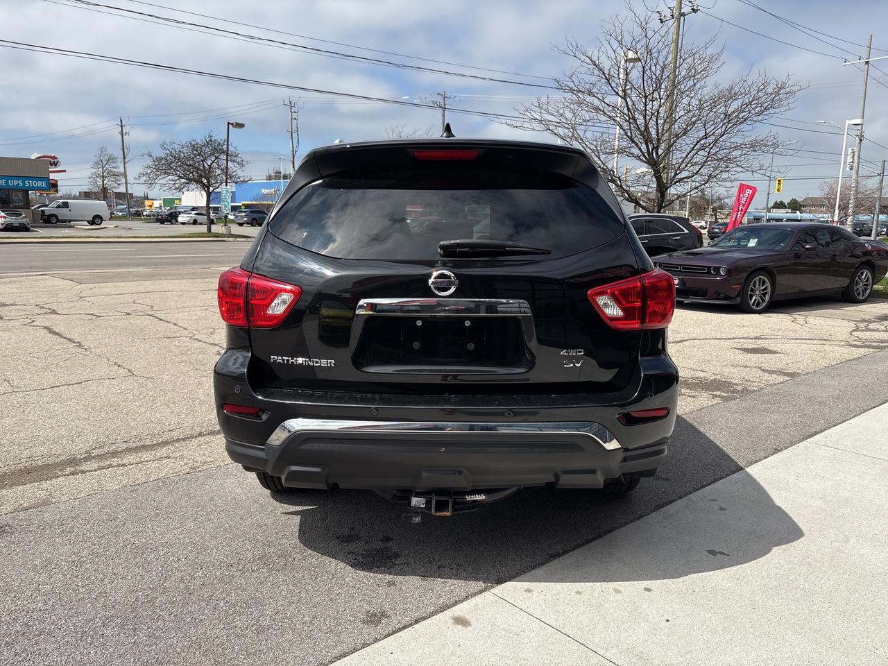 2019 Nissan Pathfinder 4x4 SV Tech 7 Pass Remote Start Nav Back Up Cam Photo