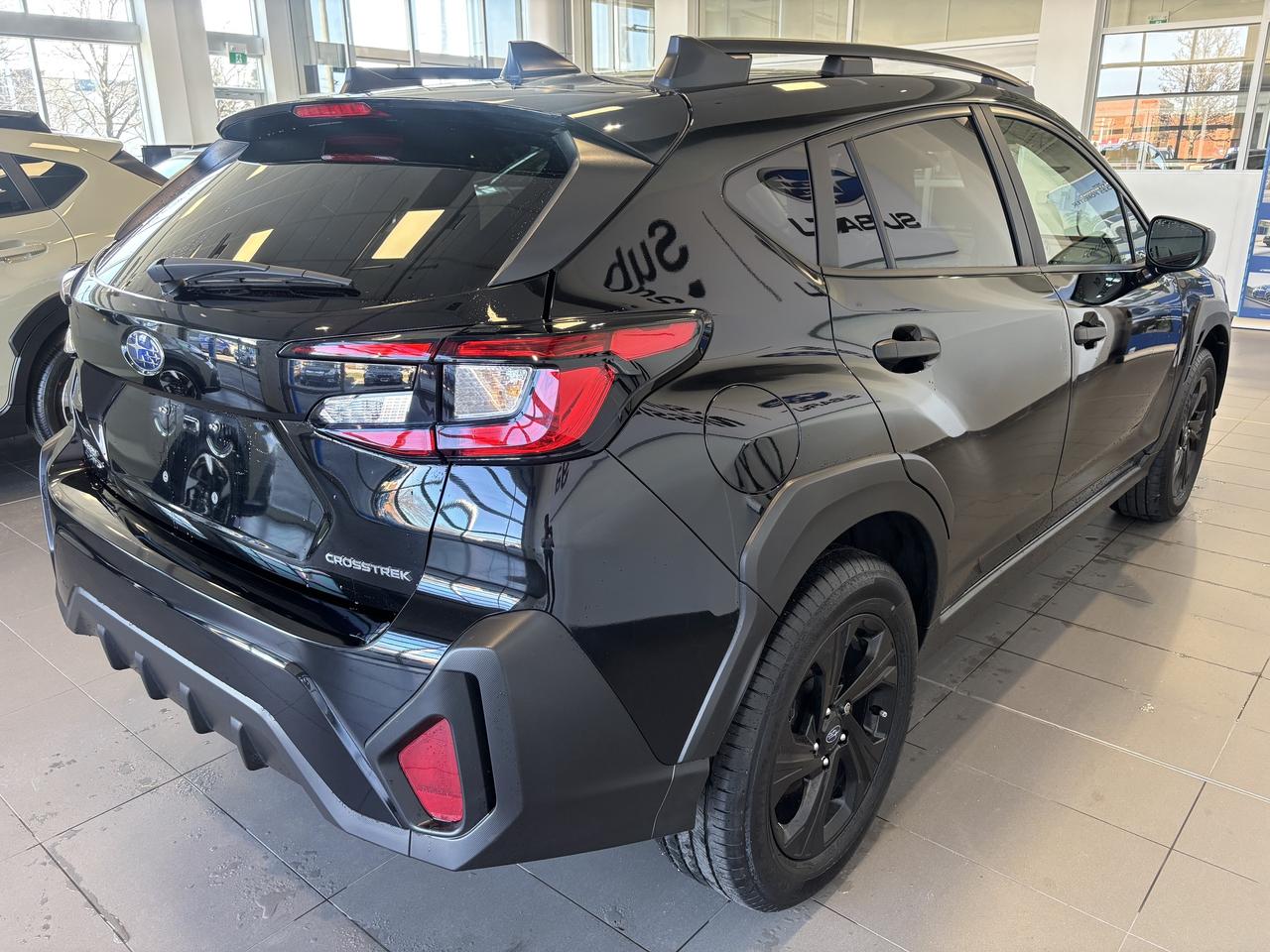 2024 Subaru Crosstrek AWD   1 OWNER   CLEAN CARFAX   FINANCE START 3.99% Photo
