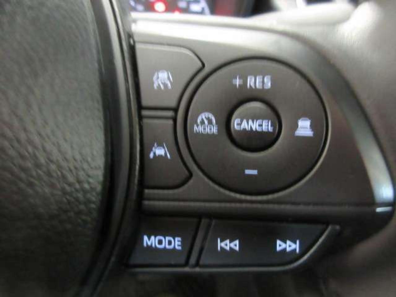 2025 Toyota Corolla LE UPGRADE, ROOF, ALLOYS, HTD. SEATS, APPLE/ANDROI Photo