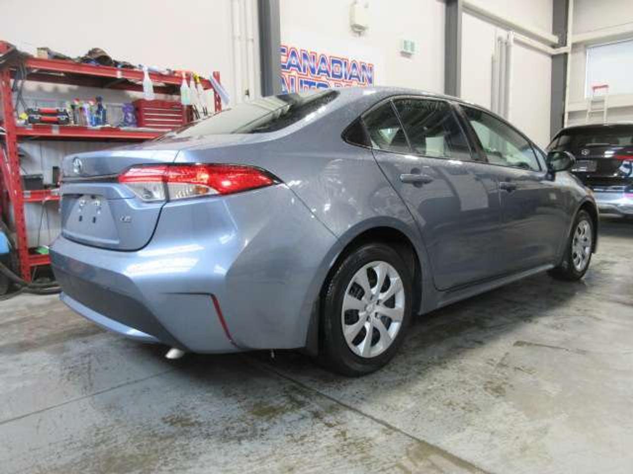2022 Toyota Corolla LE, HTD. SEATS, A/C, BT, CAMERA, 63K! Photo
