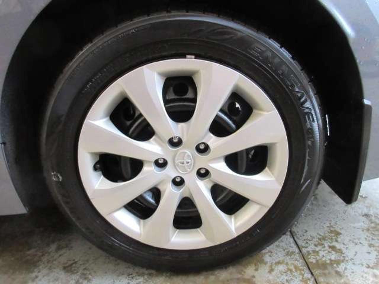 2022 Toyota Corolla LE, HTD. SEATS, A/C, BT, CAMERA, 63K! Photo