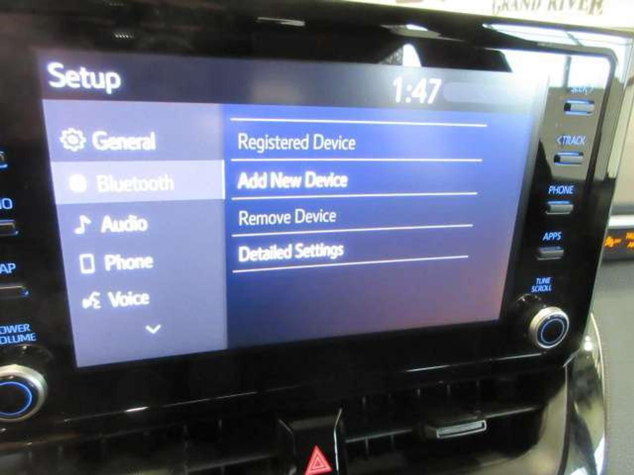2022 Toyota Corolla LE, HTD. SEATS, A/C, BT, CAMERA, 63K! Photo