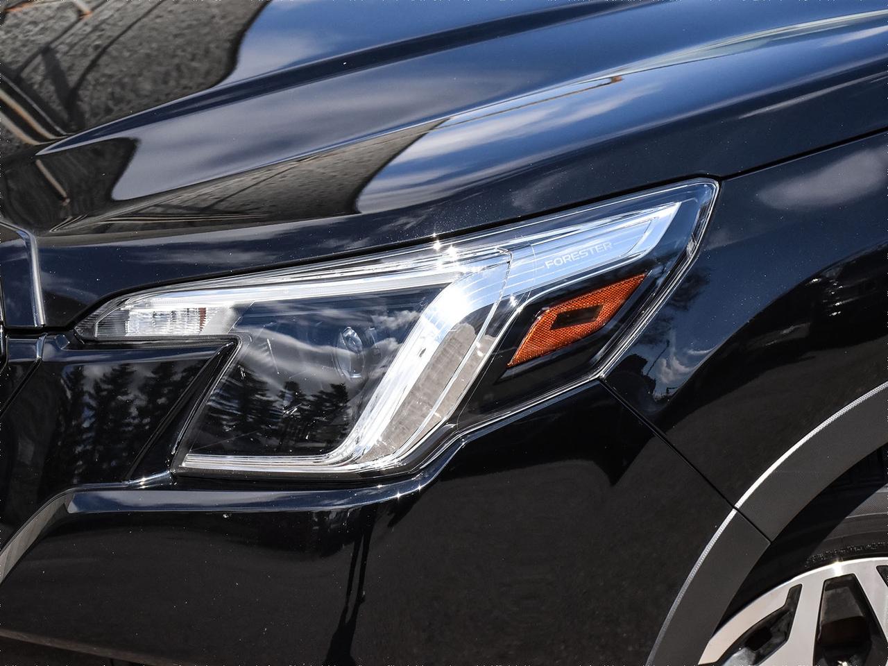 2024 Subaru Forester TORUING   CLEAN CARFAX   1 OWNER   AWD   SUNROOF Photo